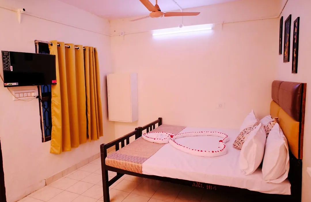 Aruppukottai Nadar Lodge-1