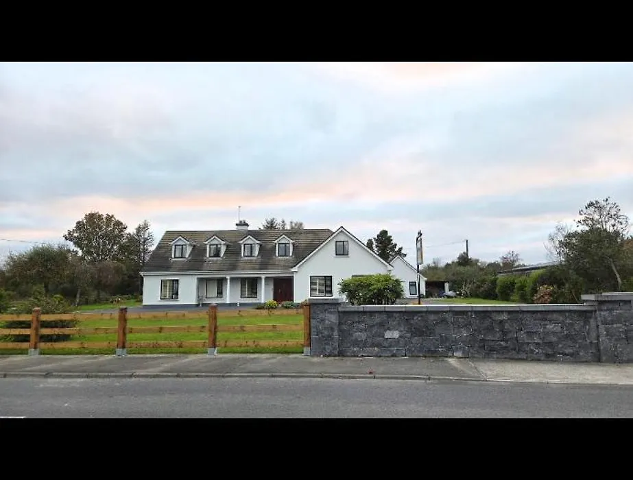 Crossriver B&B-1