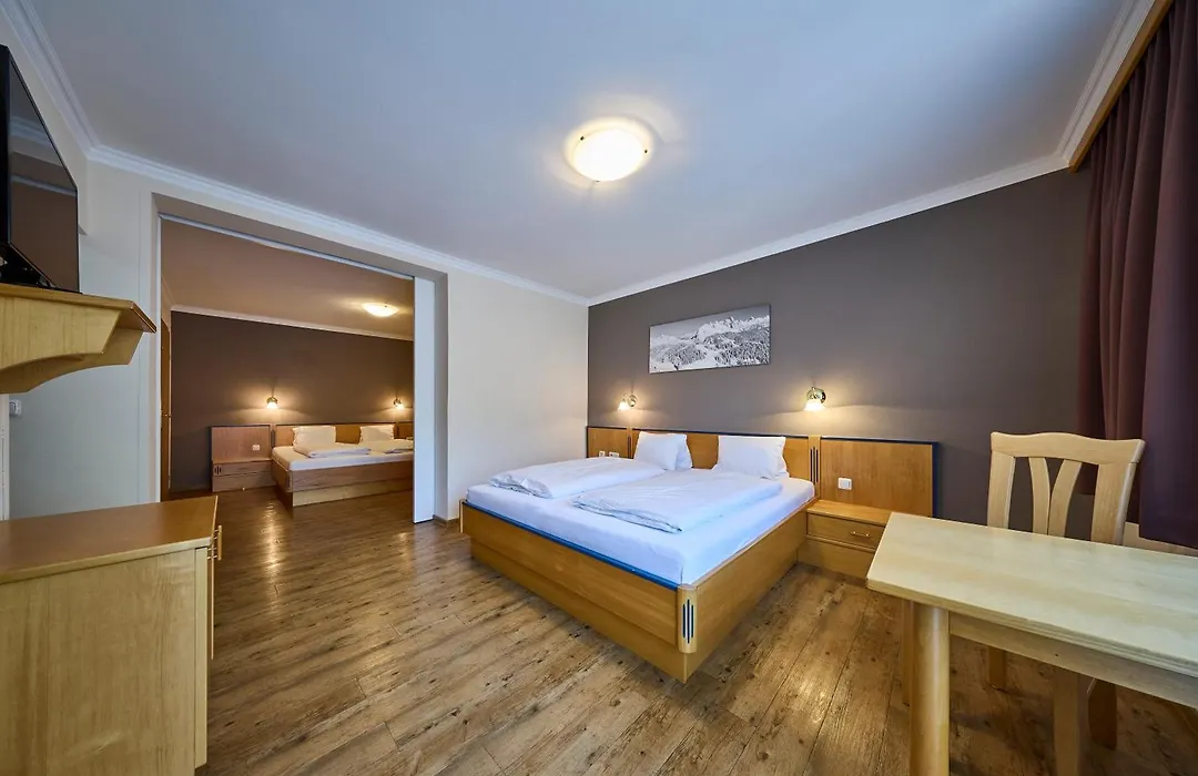 Hotel Baerenbachhof-1