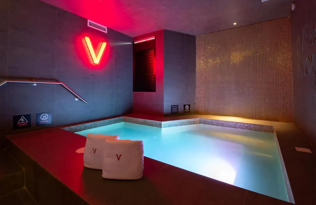 V Boutique Periferico Norte-1