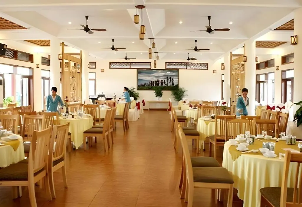 Aniise Villa Resort-1