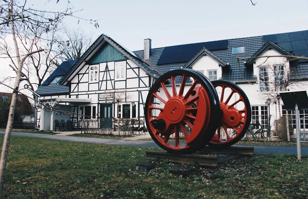 Alter Bahnhof Sichtigvor-1