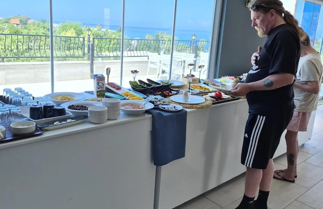Beachway Hotel-1