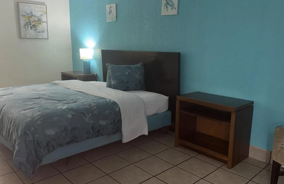 Apm Inn & Suite-1