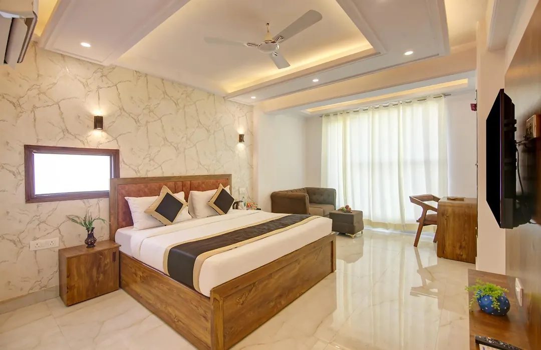 Hotel The Emporio Grand Near Vaishali Metro Station 3-Star Hotel L Vaishali, Ghaziabad-1