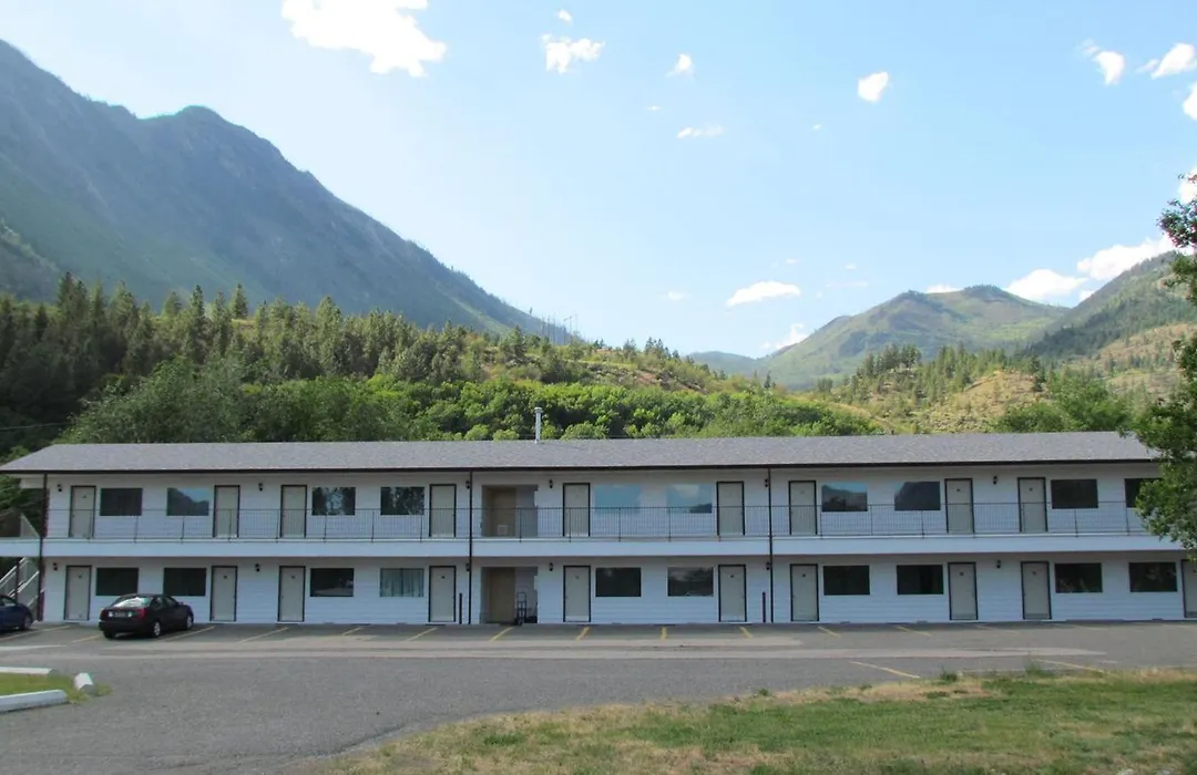 Retasket Lodge & Rv Park-1