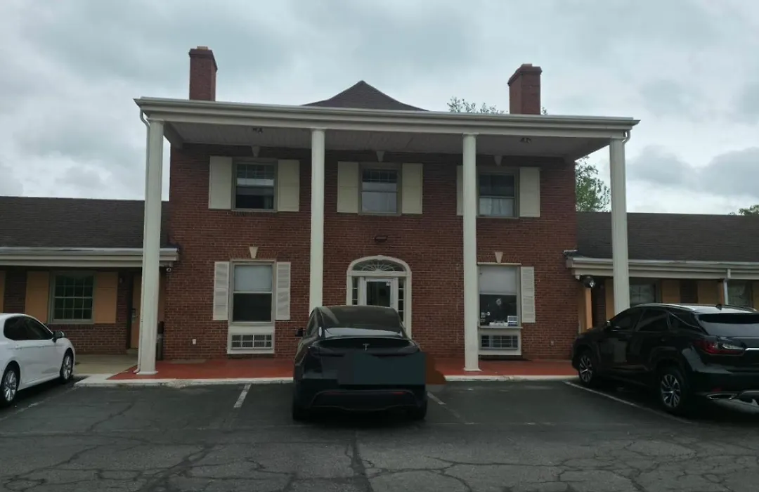 Dover Inn-1