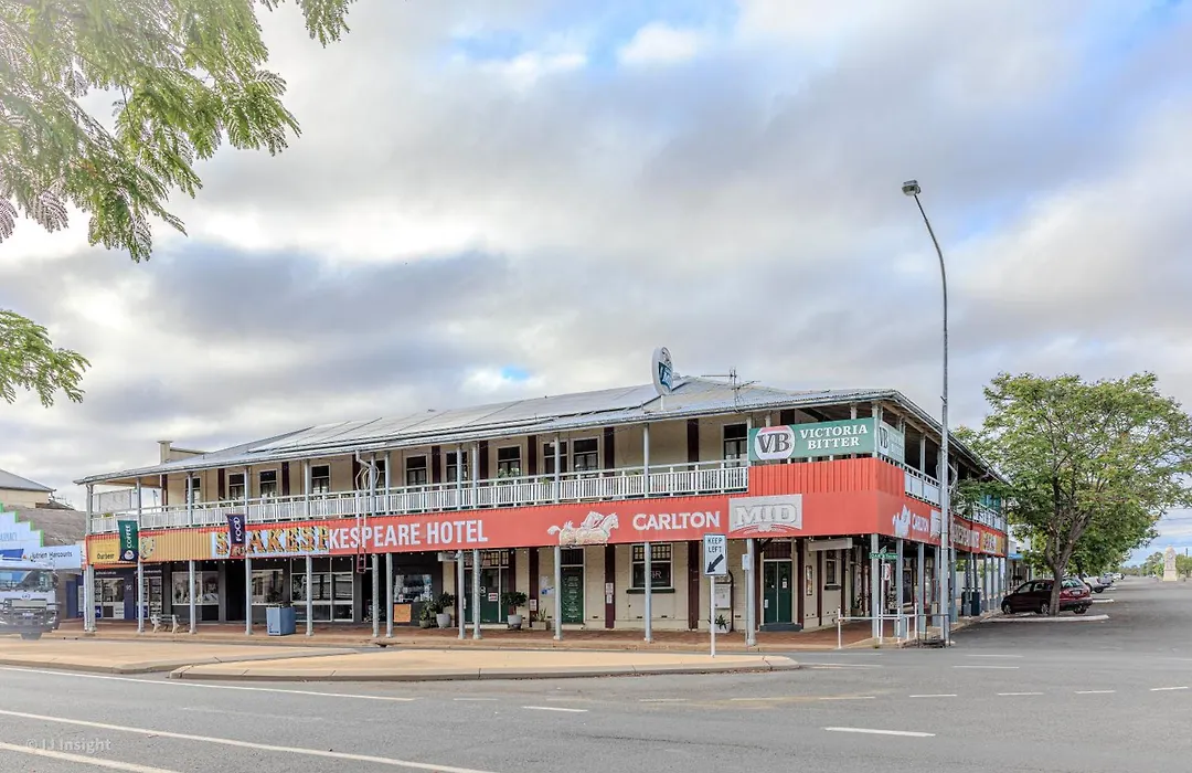Hotel Shakespeare Barcaldine-1