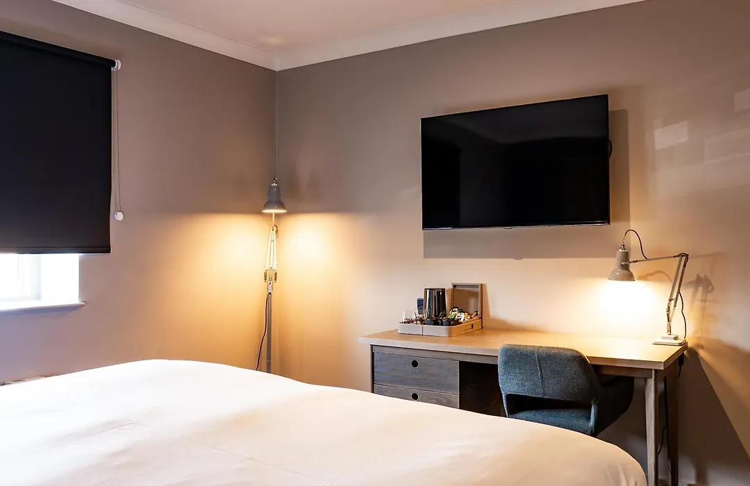 Village Hotel Birmingham Dudley-1