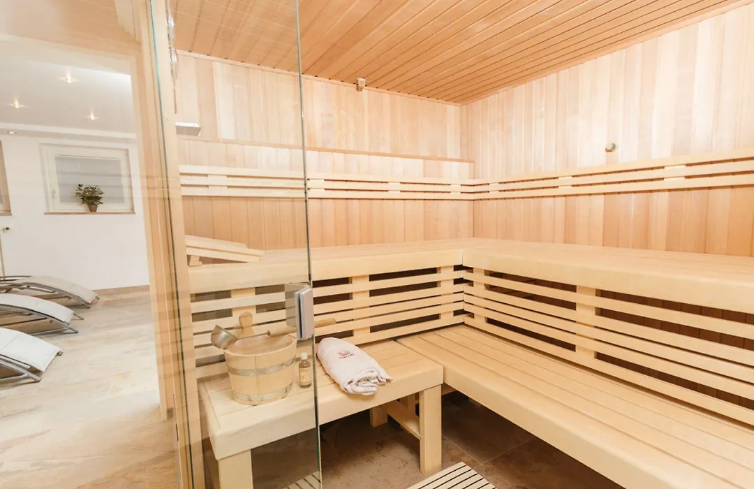 Hotel Garni Brugger-1