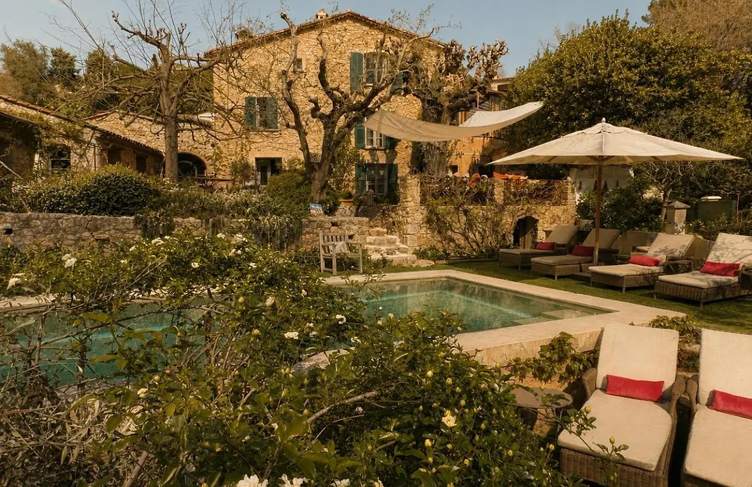 Les Rosees-1