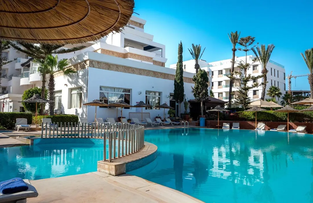 Intouriste Hotel & Suites-1