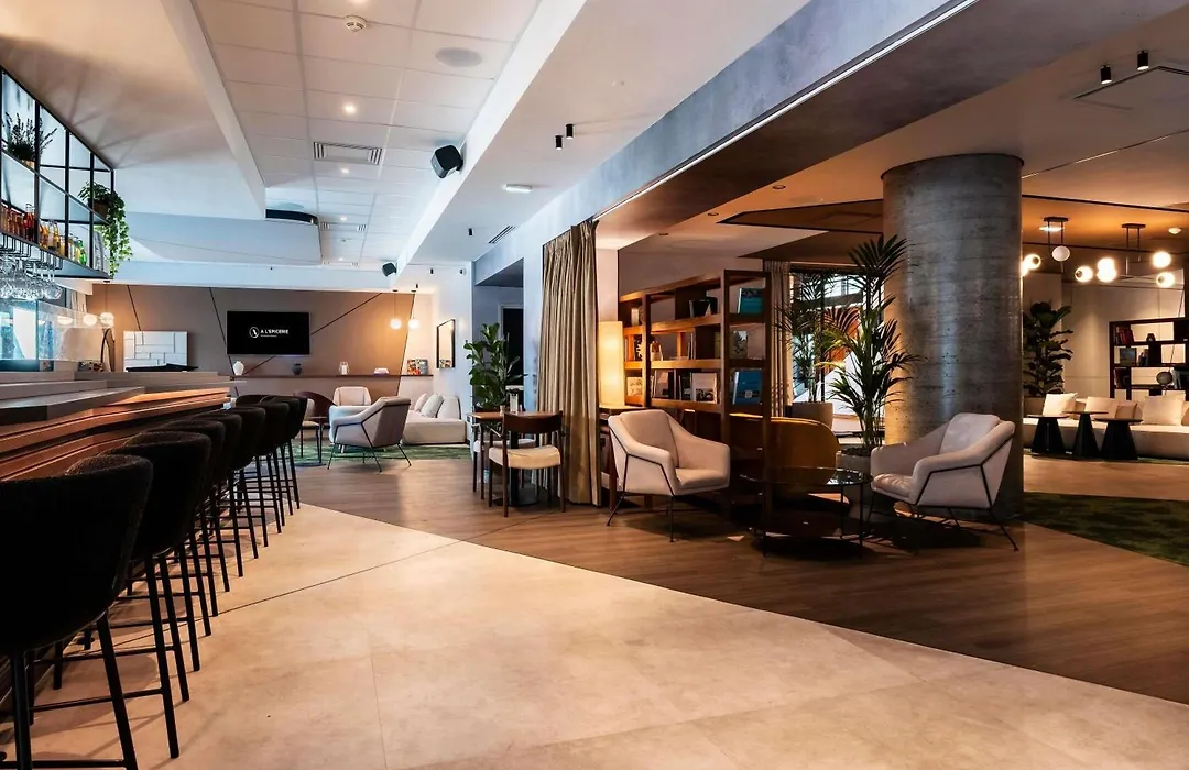 Novotel Grenoble Centre-1
