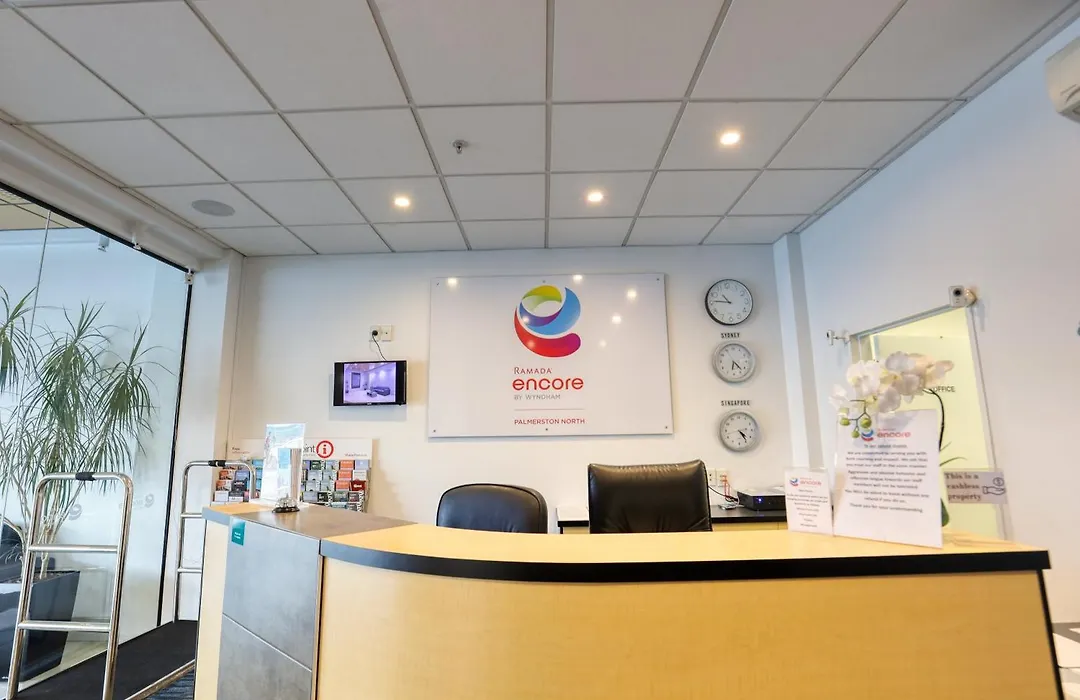 Quality Suites Central Square-1