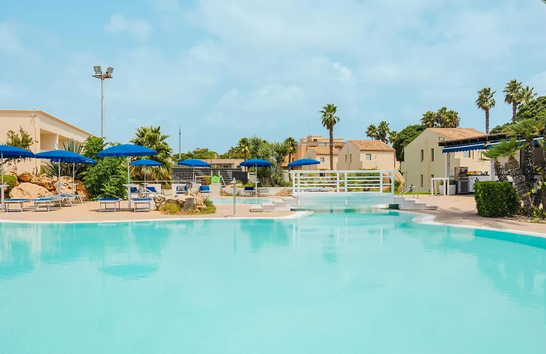 Delfino Beach - Cdshotels-1