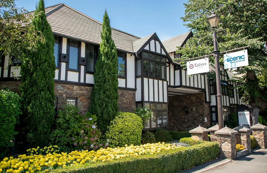 Scenic Hotel Cotswold-1