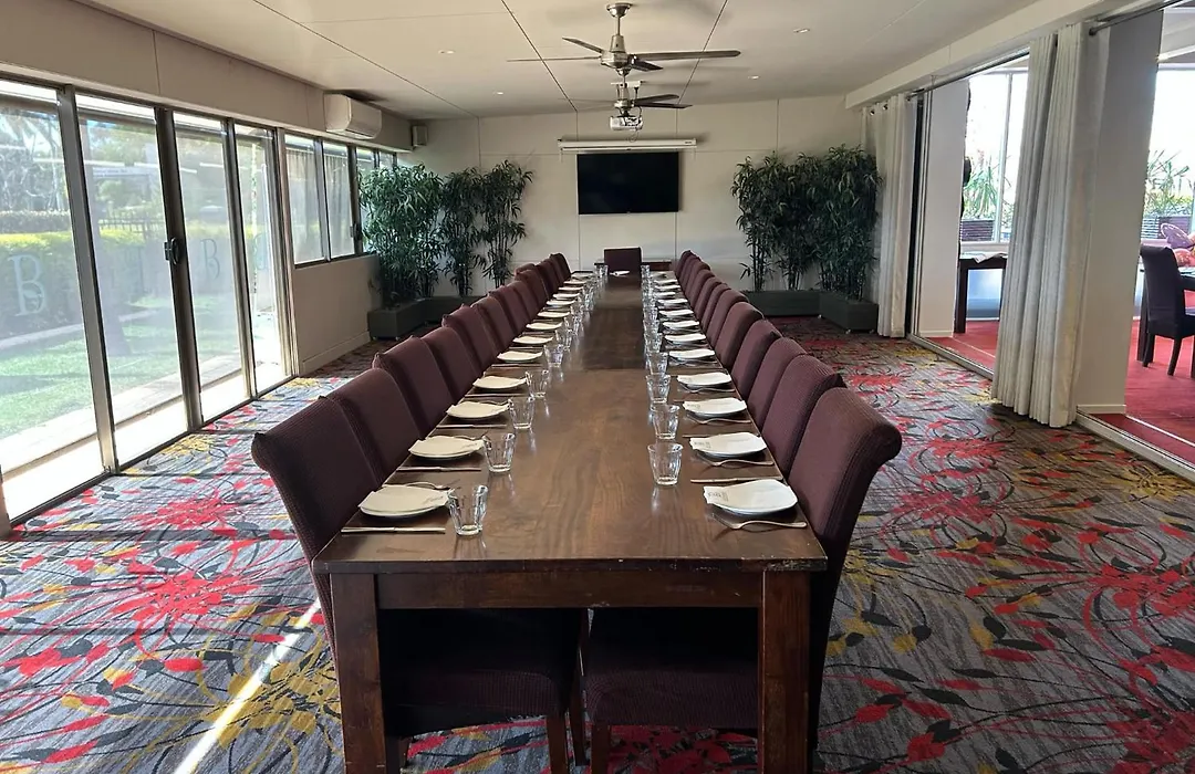 Comfort Inn Deakin Palms-1