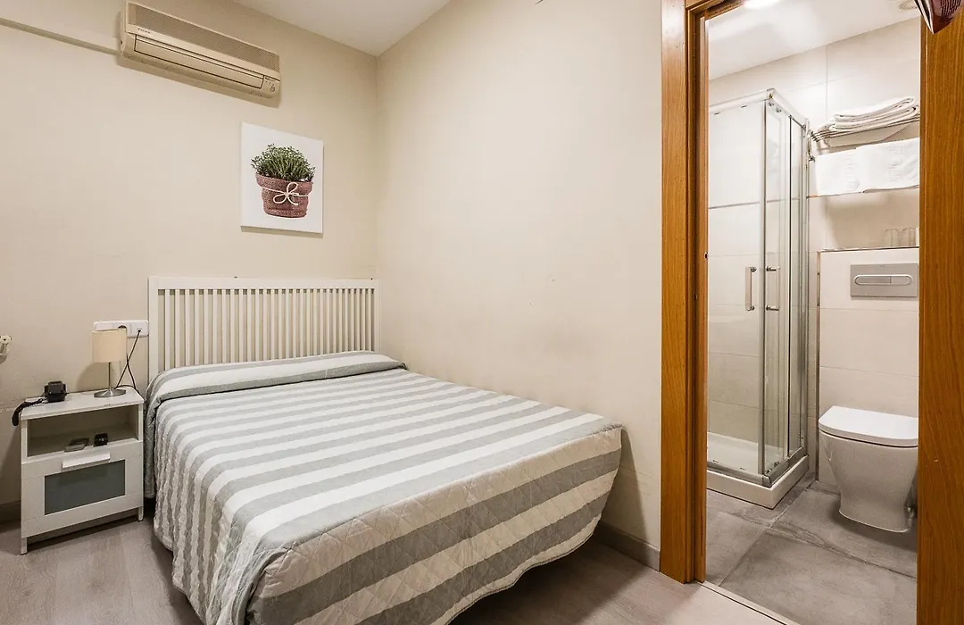 Hostal El Pilar-1