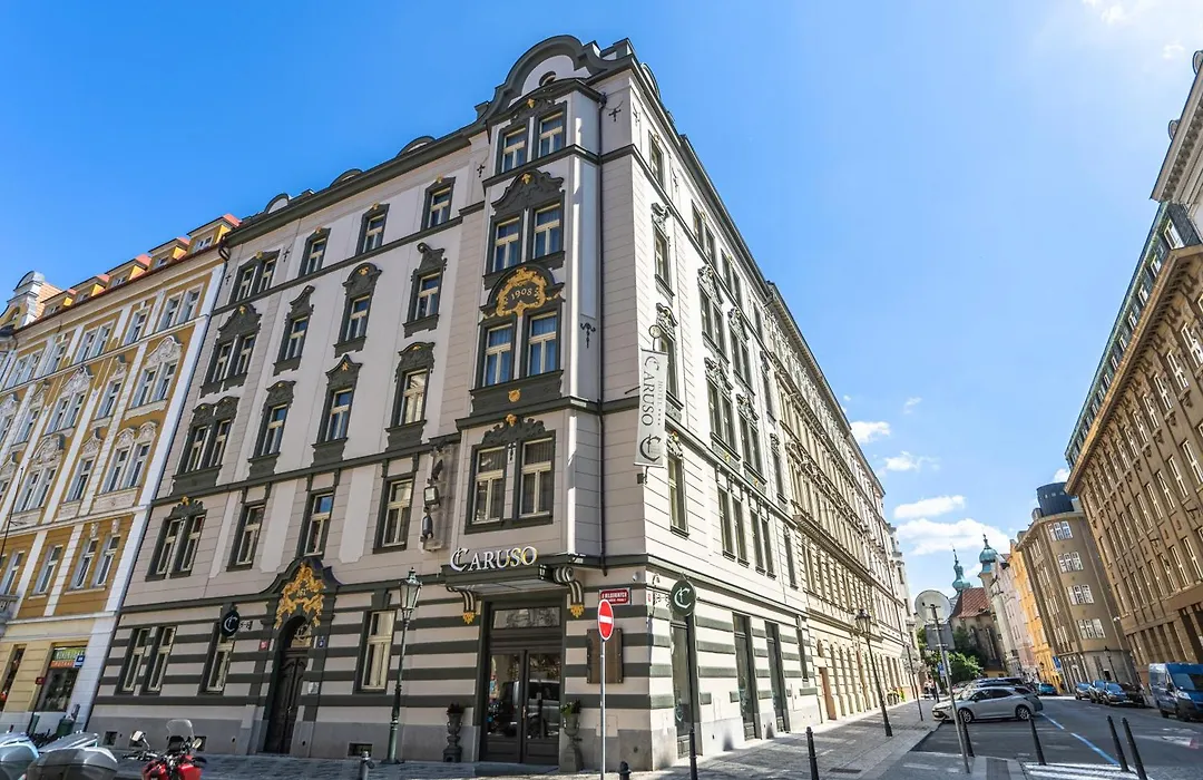 Hotel Caruso Old Town-1