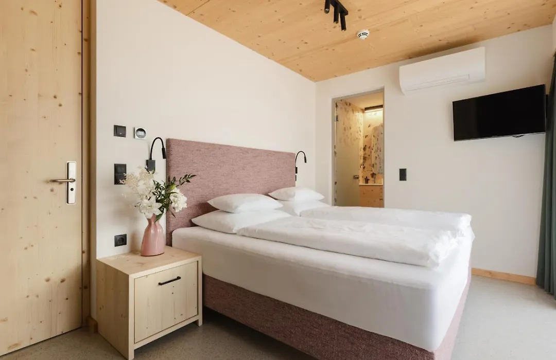 Mari Pop Hotel-1