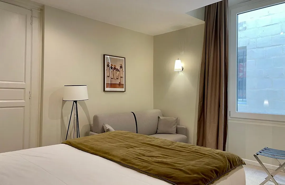 Hotel Du Theatre - Hypercentre - Climatise-1