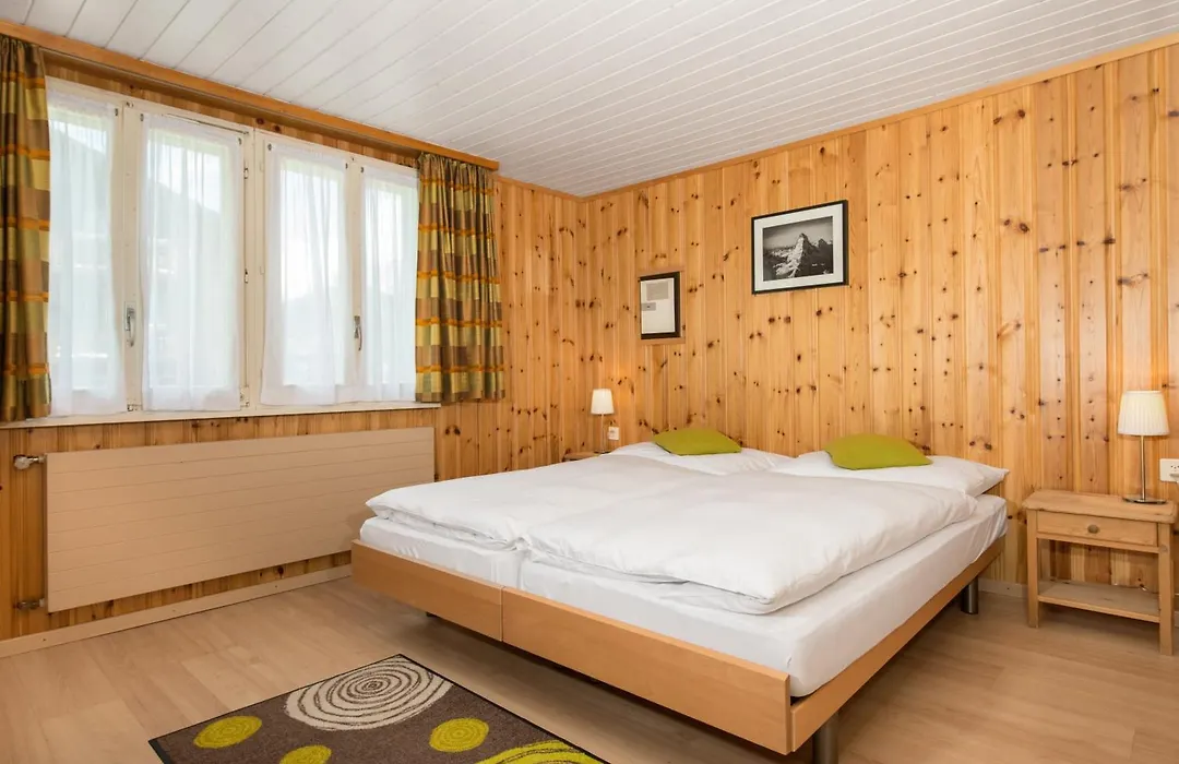 Hotel Alpina-1