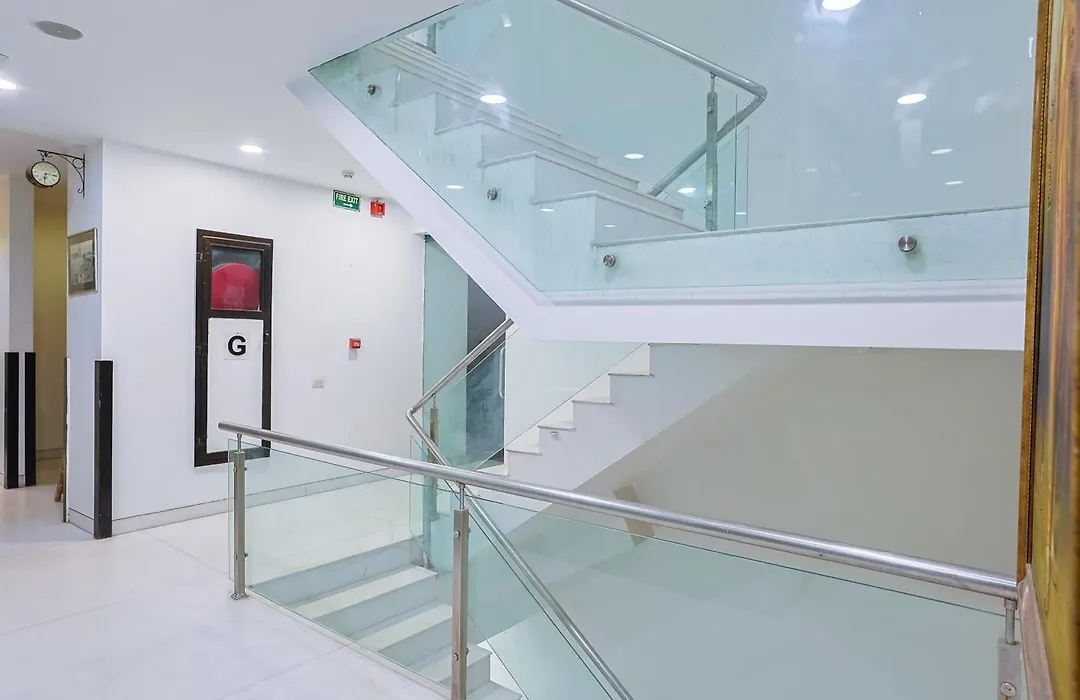 Amber Inn By Orion Hotels-1