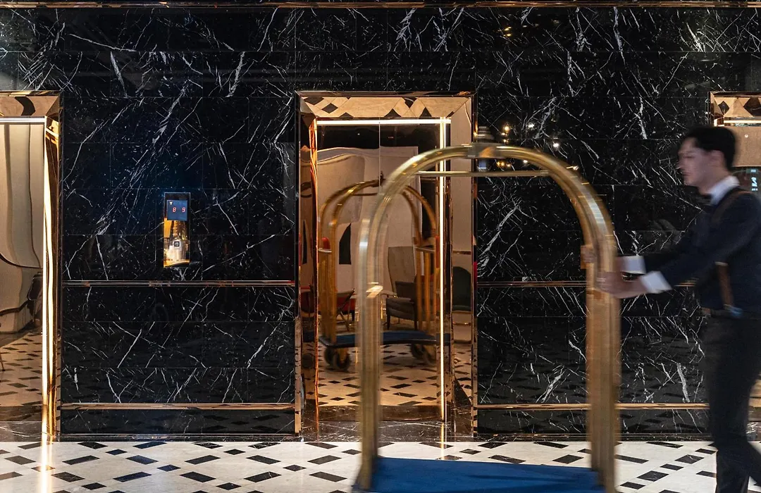 Muu Bangkok, Small Luxury Hotels Of The World-1