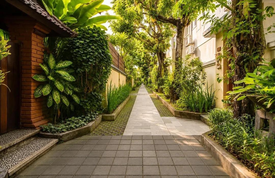 Bali Ayu Hotel & Villas 10 Minutes Walking Distance To The Beach-1