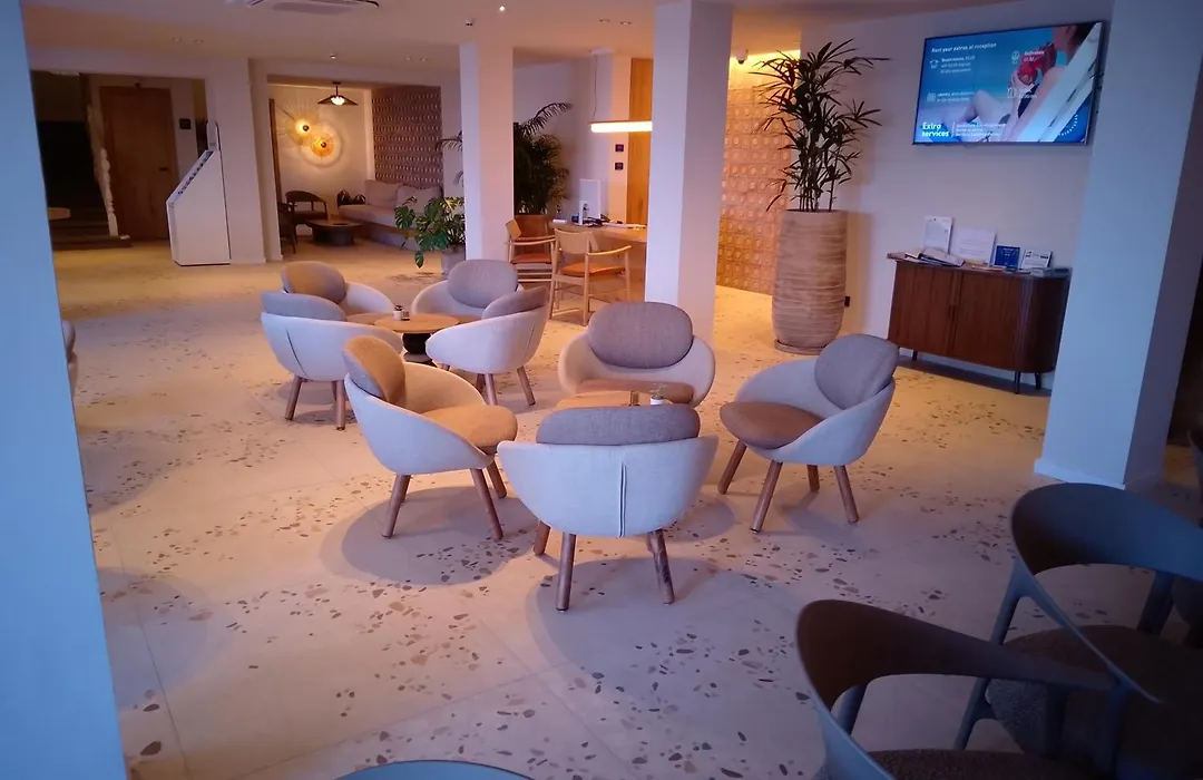 Hotel Club S'Illot-1