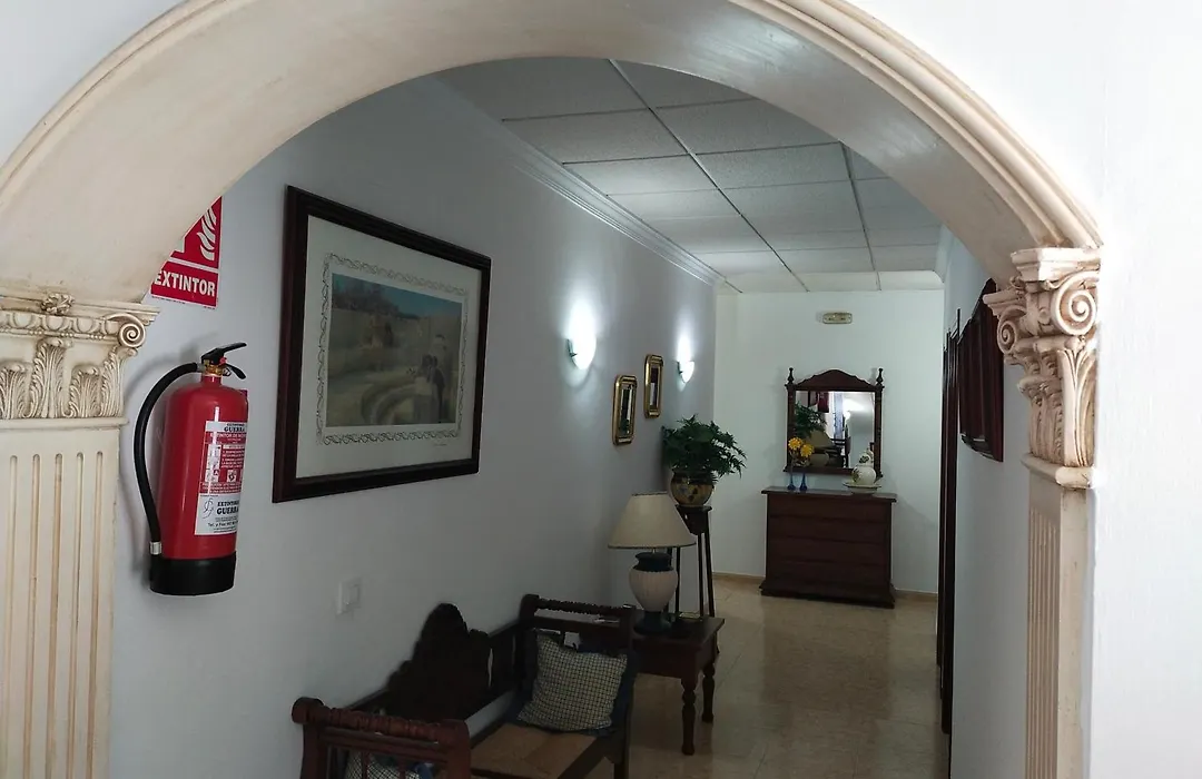 Hostal El Polígono-1