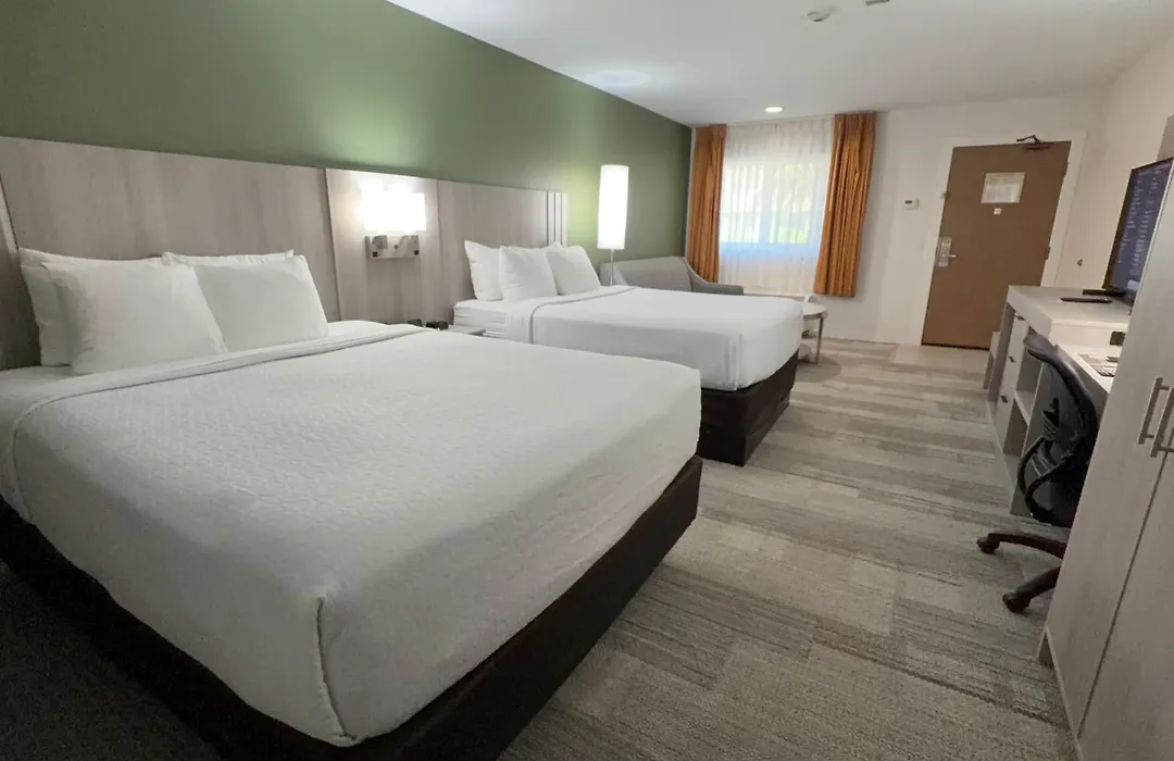 Best Western Plus Redondo Beach Inn-1
