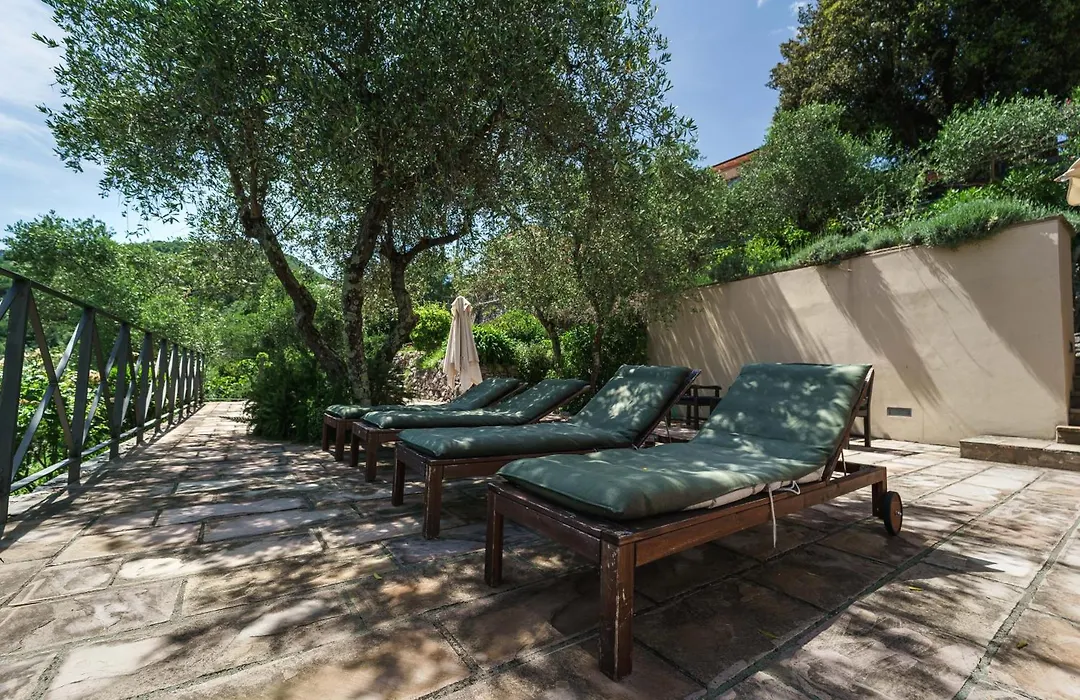 Miramare Apartments&Suites-1