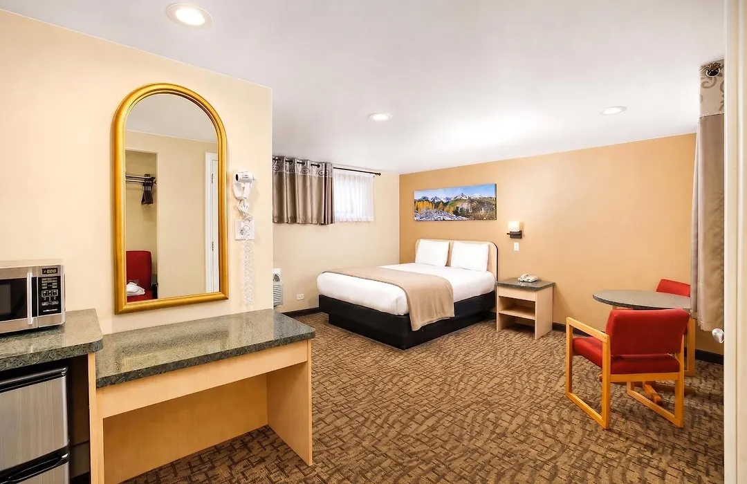 Glenwood Springs Inn-1