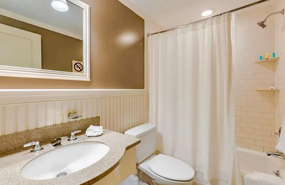 Southampton Long Island Hotel-1
