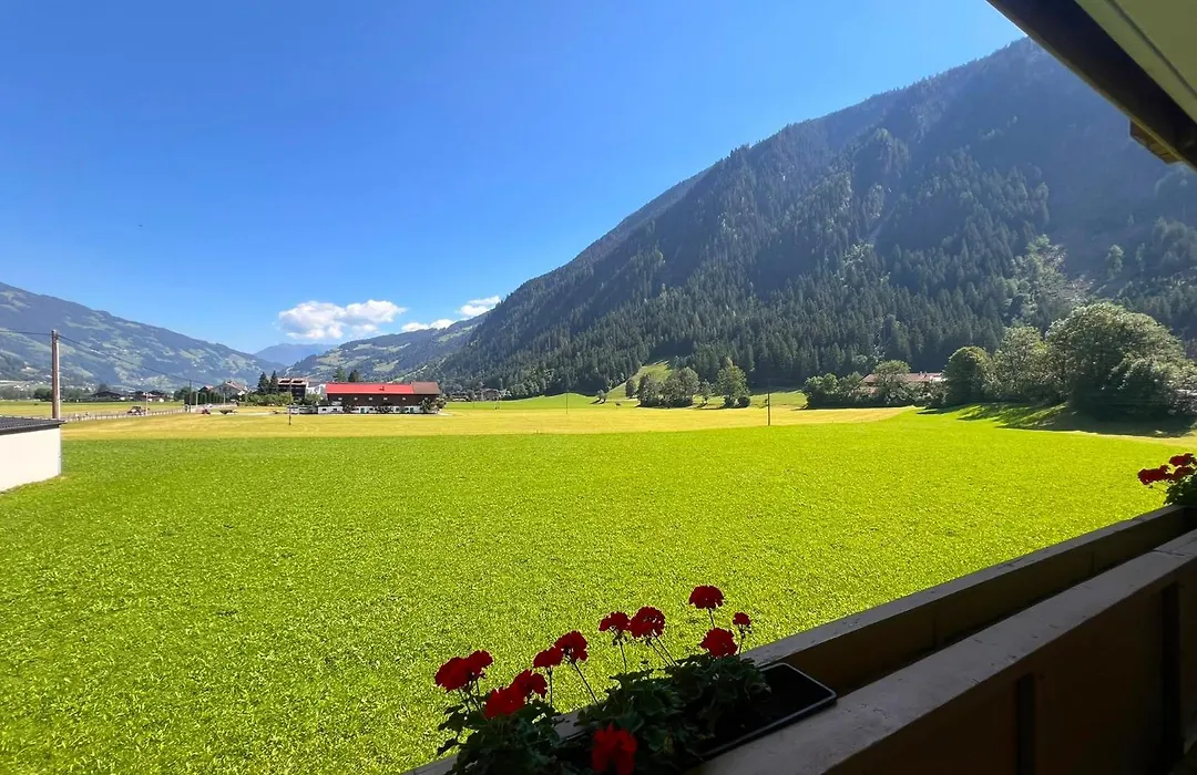 Hotel Garni Obermair-1