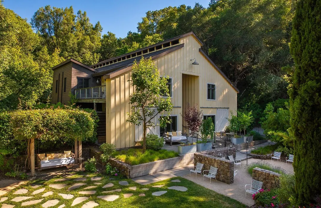 Farmhouse Inn-1