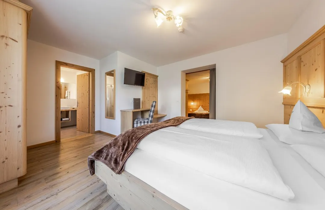 Hotel Steinroesl-1
