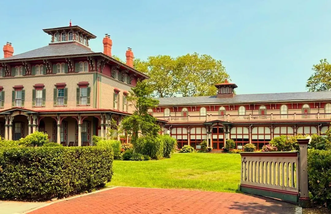 Southern Mansion-1