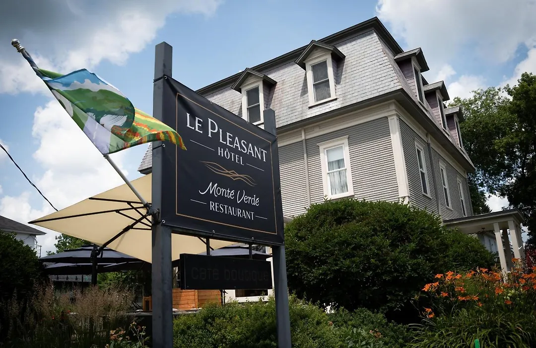 Le Pleasant Hotel-1