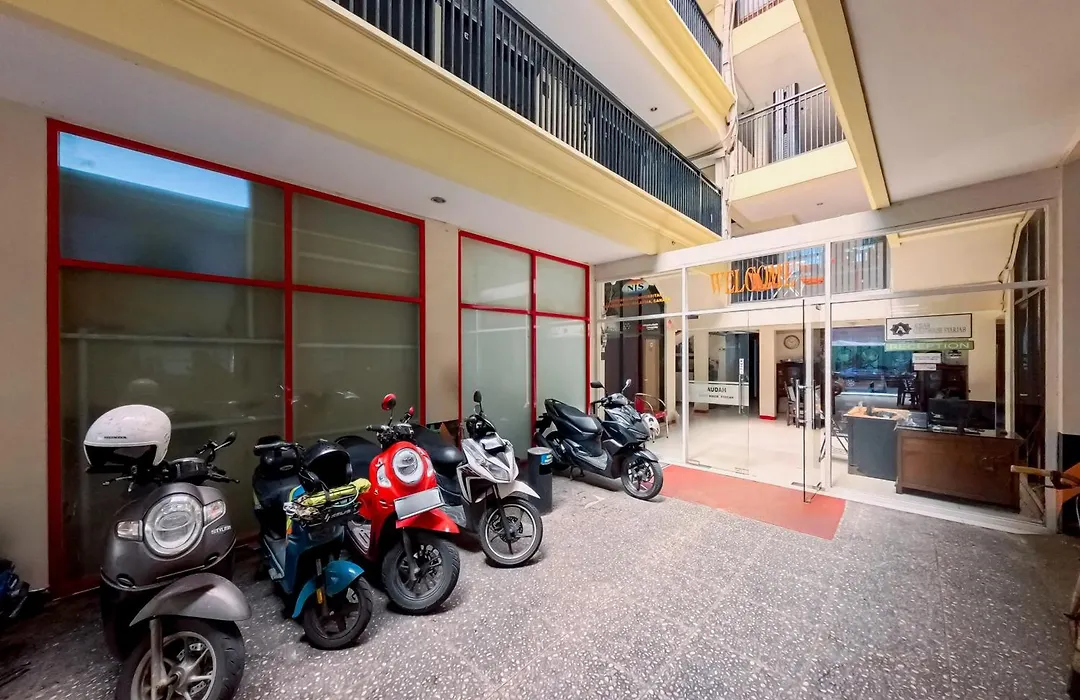 Audah Guesthouse Syariah Redpartner-1