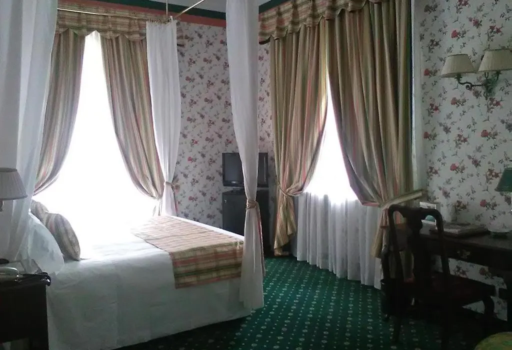 Hotel Victoria & Iside Spa-1