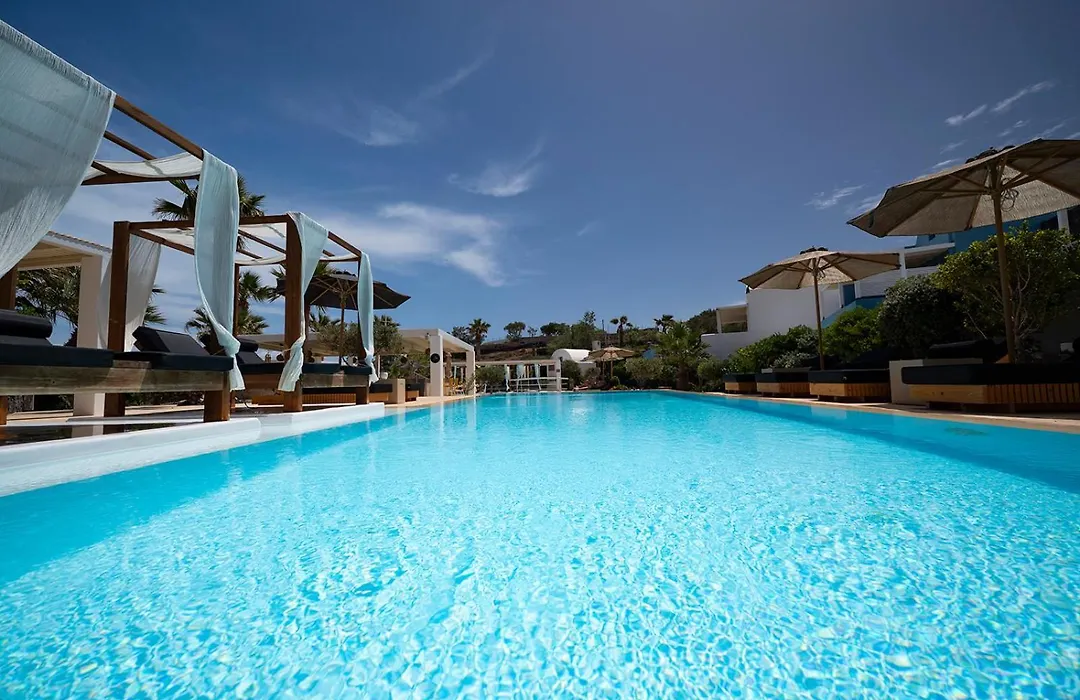 Aurora Luxury Suites-1