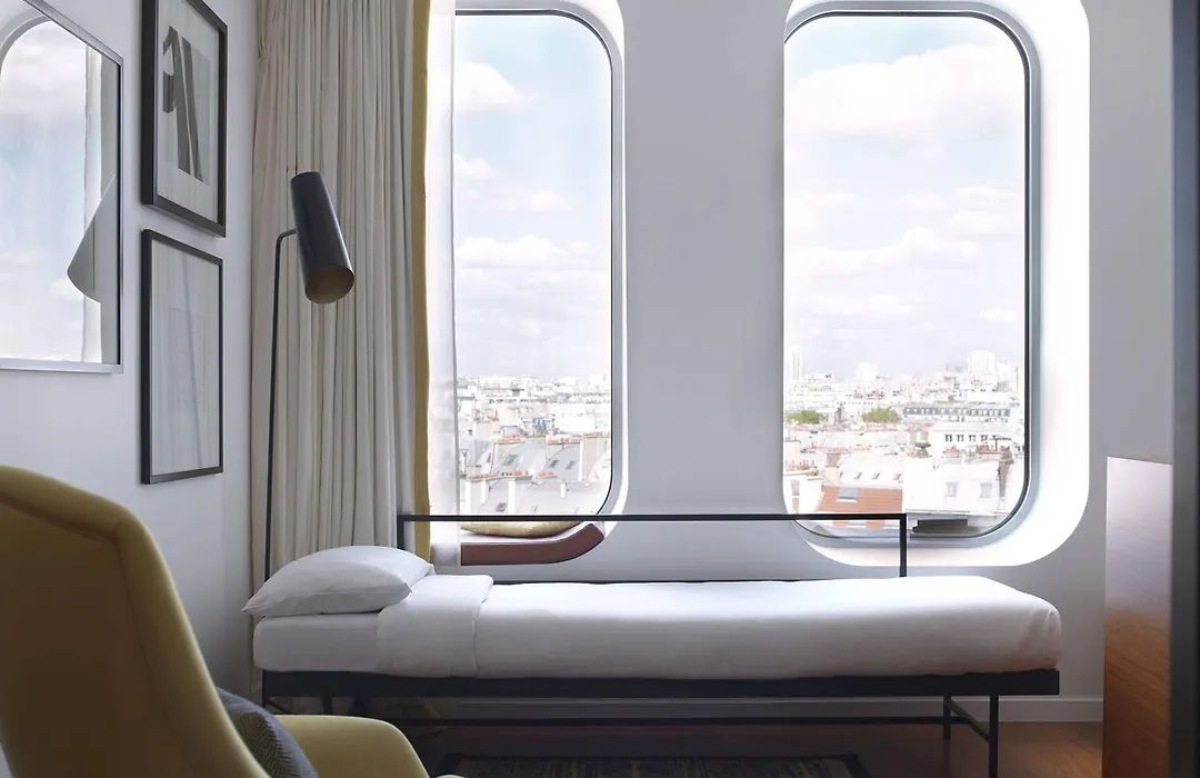 Renaissance Paris Republique Hotel & Spa-1