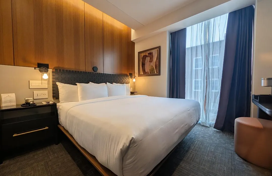 Porter Square Hotel-1
