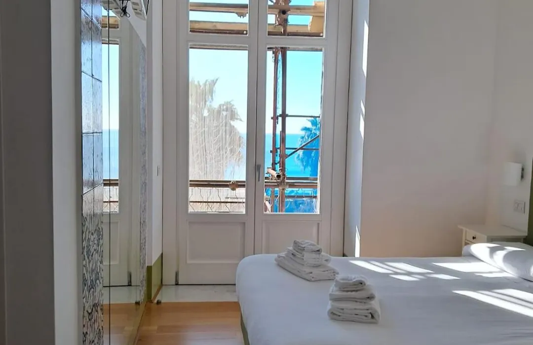 Donna Giulia, Luxury House-1