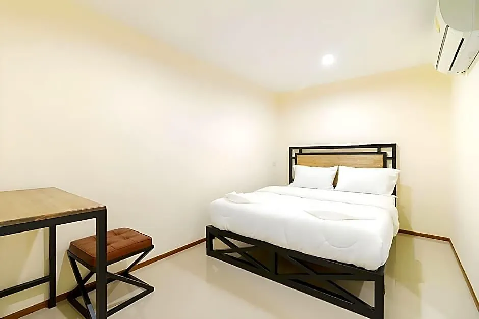 Red Pin Inn-1