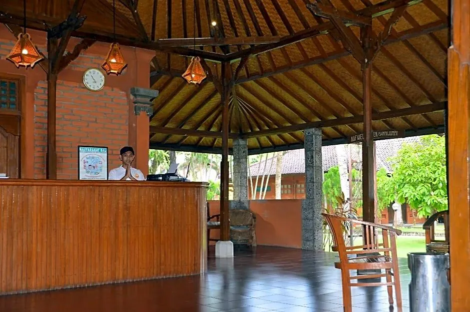Bagus Beach Resort Lovina-1