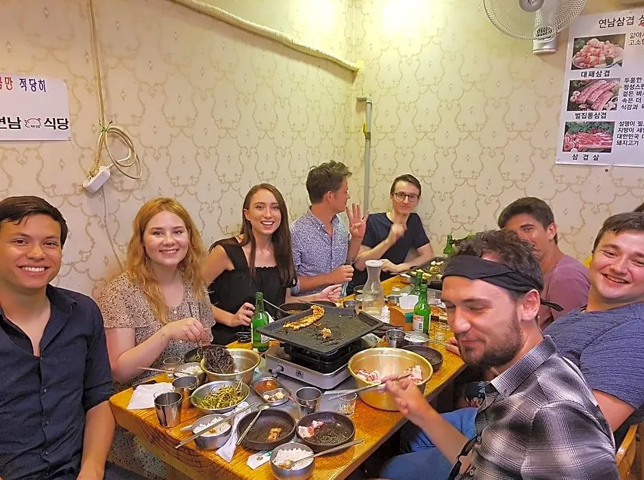 Time Travelers Relax Seoul Guesthouse - Foreigners Only-1