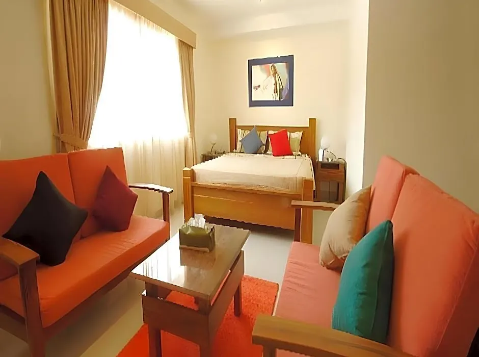 Sansuk Gay Sauna And Guesthouse-1